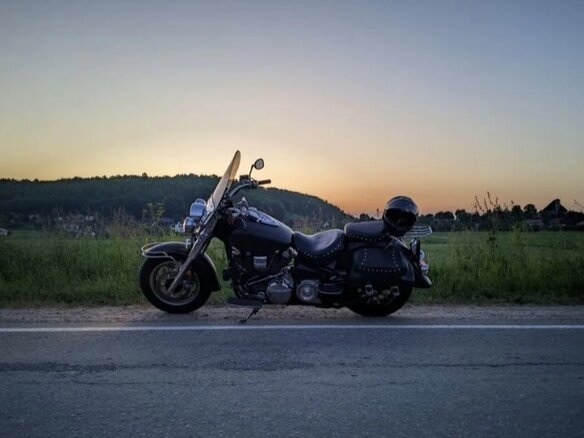 2004 Yamaha XV 1700 Road Star, чёрный, 620000 рублей - вид 8