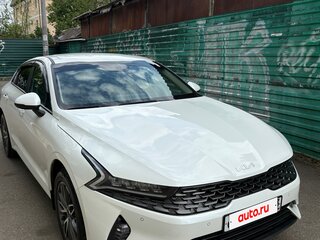 2021 Kia K5 III, белый, 2670000 рублей, вид 2