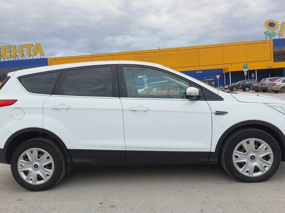 2016 Ford Kuga II, белый, 1600000 рублей - вид 2
