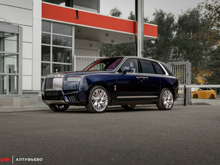 2024 Rolls-Royce Cullinan I Рестайлинг (Series II), синий, 53990000 рублей, вид 1