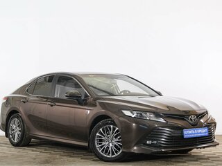 2020 Toyota Camry VIII (XV70), коричневый, 2999000 рублей, вид 1