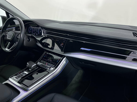2019 Audi Q7 45 TDI II (4M) Рестайлинг, чёрный, 5699000 рублей - вид 19