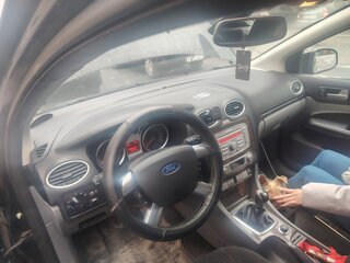 2008 Ford Focus II Рестайлинг, чёрный, 400000 рублей, вид 5
