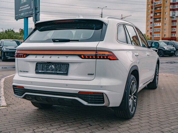 2026 Geely Monjaro I, белый, 4599990 рублей - вид 6