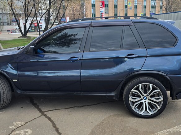 2005 BMW X5 3.0i I (E53) Рестайлинг, синий - вид 3