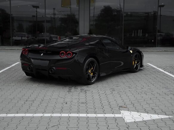 2021 Ferrari F8 Tributo, чёрный, 21000000 рублей - вид 5
