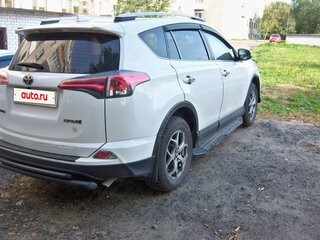 2016 Toyota RAV4 IV (XA40) Рестайлинг, белый, 2000000 рублей, вид 3