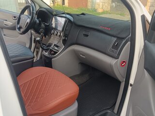 2011 Hyundai H-1 5-speed II, белый, 1990000 рублей, вид 2