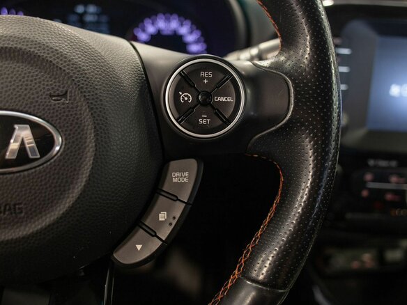 2016 Kia Soul II Рестайлинг, белый, 1560000 рублей - вид 27