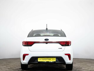 2018 Kia Rio IV, белый, 1629000 рублей, вид 5