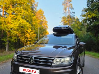 2018 Volkswagen Tiguan II, коричневый, 1680000 рублей, вид 5