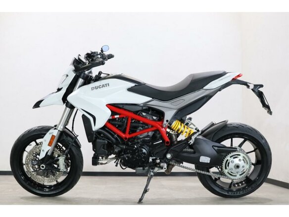 2016 Ducati Hypermotard, белый, 679000 рублей