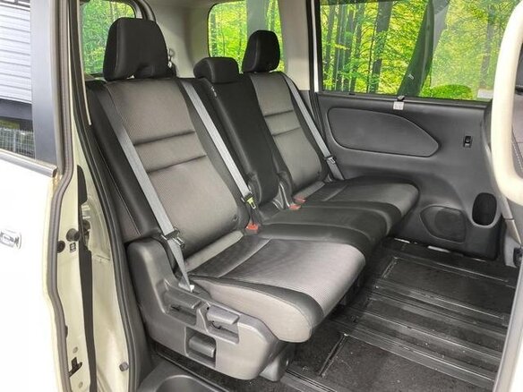 2022 Nissan Serena S-Hybrid V (C27) Рестайлинг, белый, 1616555 рублей - вид 14
