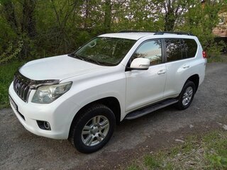 2010 Toyota Land Cruiser Prado 150 Series, белый, 2440000 рублей, вид 1