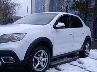 2020 Renault Logan Stepway II Рестайлинг, белый, 900000 рублей, вид 2