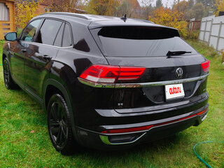 2022 Volkswagen Atlas Cross Sport I, чёрный, 3700000 рублей, вид 4