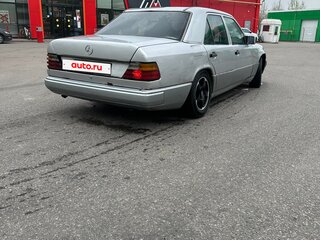 1991 Mercedes-Benz W124 230, серый, 130000 рублей, вид 4