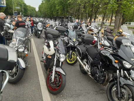 2010 Suzuki GSR 600, серый, 450000 рублей, вид 4