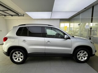2012 Volkswagen Tiguan I Рестайлинг, серебристый, 1189000 рублей, вид 4