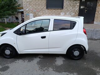 2013 Chevrolet Spark III, белый, 600000 рублей, вид 4