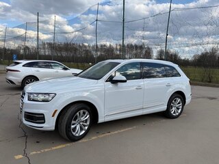 2019 Audi Q7 II (4M), белый, 5500000 рублей, вид 3