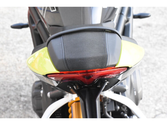 2026 Triumph Speed Triple, жёлтый, 1920000 рублей - вид 6