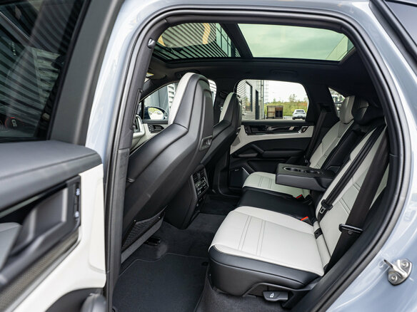 2026 Porsche Cayenne III Рестайлинг, серый, 19790000 рублей - вид 19