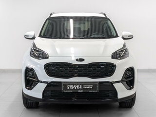 2021 Kia Sportage IV Рестайлинг, белый, 2445000 рублей, вид 2