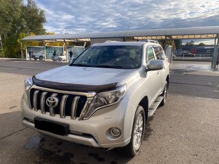 2014 Toyota Land Cruiser Prado 150 Series Рестайлинг 1, серебристый, 3350000 рублей, вид 2