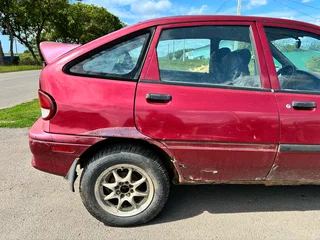 1996 Kia Avella, красный, 30000 рублей, вид 4