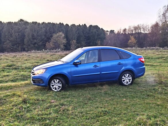 2019 Lada (ВАЗ) Granta I Рестайлинг, синий, 680000 рублей - вид 4