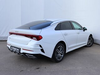 2022 Kia K5 III, белый, 2299000 рублей, вид 4