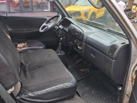 2012 Hyundai Porter, серебристый, 350000 рублей, вид 4