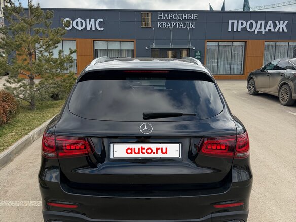 2020 Mercedes-Benz GLC 300 I (X253) Рестайлинг, чёрный, 3650000 рублей - вид 1