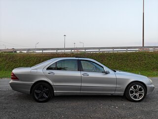 2000 Mercedes-Benz S-Класс 600 Long IV (W220), серебристый, 549000 рублей, вид 3