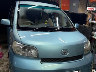 2005 Toyota Porte I, голубой, 650000 рублей, вид 3