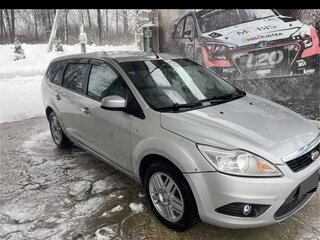 2011 Ford Focus II Рестайлинг, серебристый, 350000 рублей, вид 5