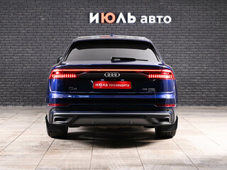 2018 Audi Q8 55 TFSI I (4M), синий, 5450000 рублей, вид 5