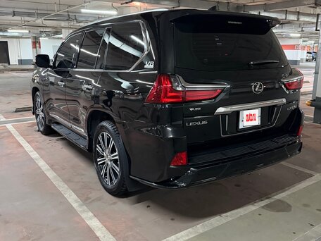 2021 Lexus LX 570 III Рестайлинг 2, чёрный, 13000000 рублей, вид 4