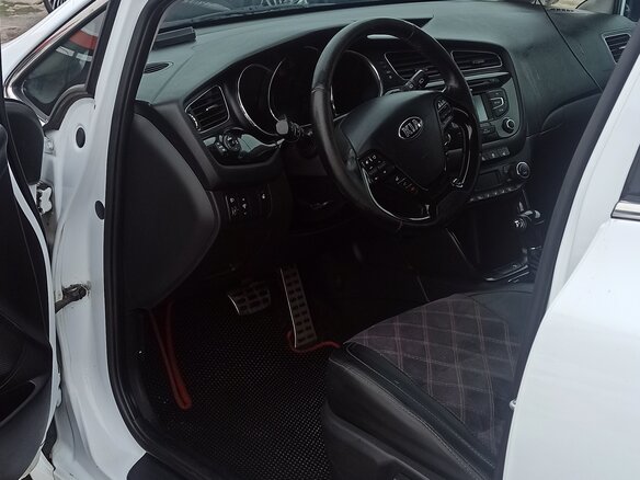 2014 Kia Ceed II, белый, 1050000 рублей - вид 30