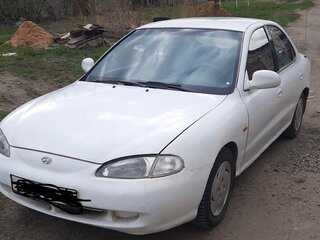 1997 Hyundai Lantra II, белый, 190000 рублей, вид 1