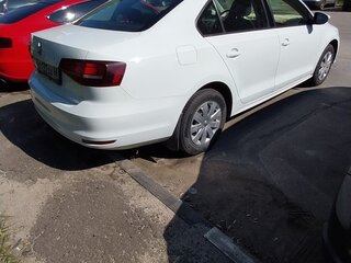 2016 Volkswagen Jetta VI Рестайлинг, белый, 1650000 рублей, вид 4