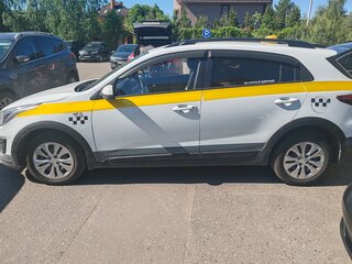 2017 Kia Rio X-Line IV, белый, 800000 рублей, вид 4