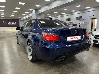 2007 BMW 5 серии 525i V (E60/E61) Рестайлинг, синий, 1600000 рублей, вид 5