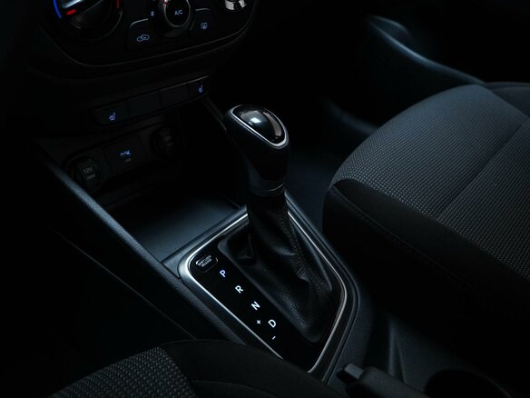 2020 Hyundai Solaris II Рестайлинг, красный, 1399444 рублей - вид 16