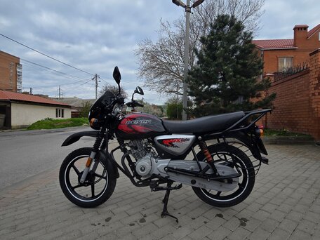 2021 Bajaj Boxer BM 125, чёрный, 100000 рублей, вид 2