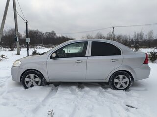 2010 Chevrolet Aveo I Рестайлинг, серый, 520000 рублей, вид 4
