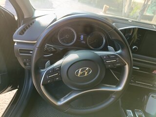 2021 Hyundai Sonata VIII (DN8), чёрный, 2500000 рублей, вид 2
