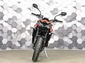 2025 Triumph Street Triple, оранжевый, 1289000 рублей - вид 4