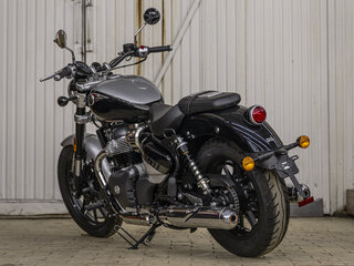 2026 Royal Enfield Super Meteor, чёрный, 764000 рублей, вид 5